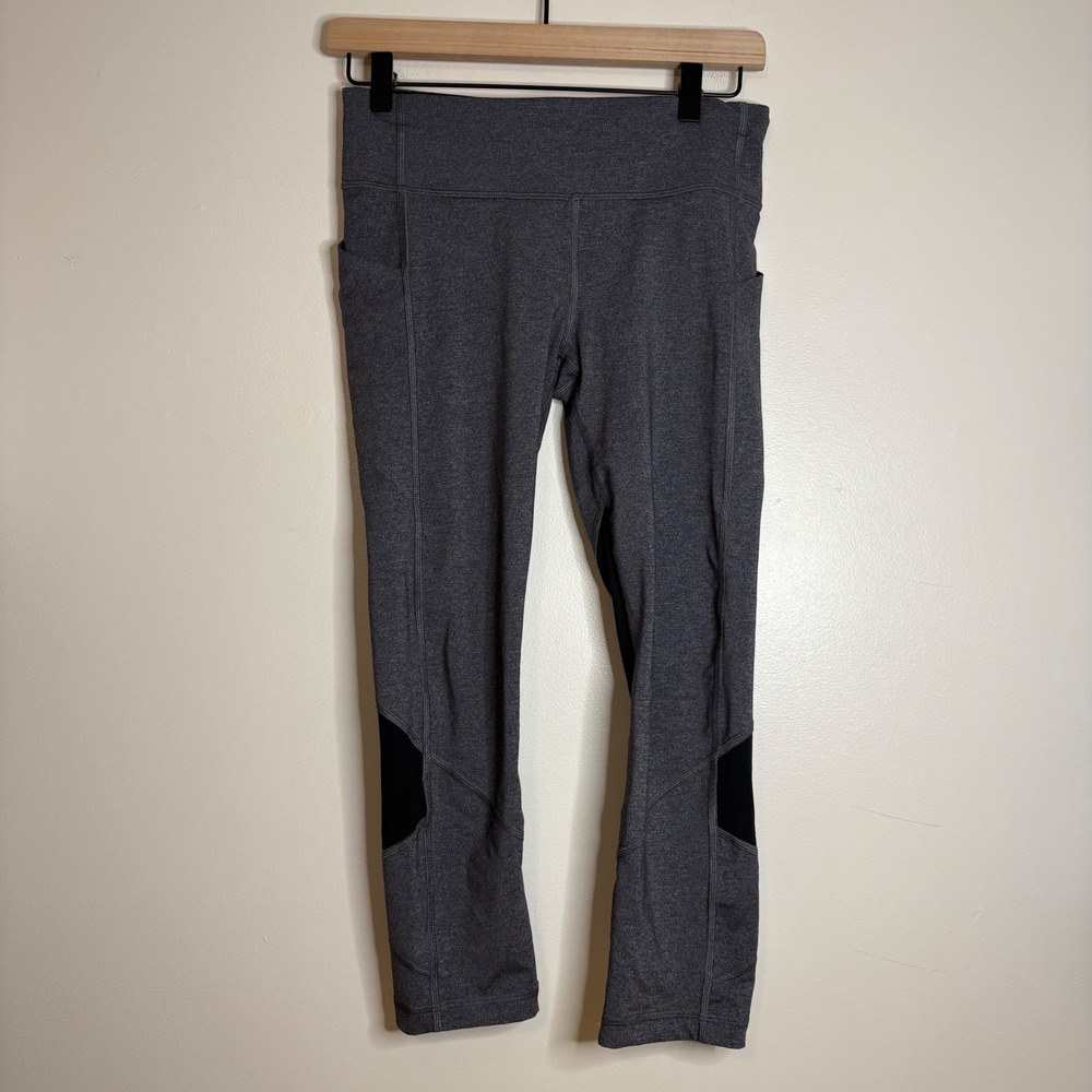 Lululemon Run Times Crop Leggings Women 6 Gray Black Mesh Pockets W6AVLS